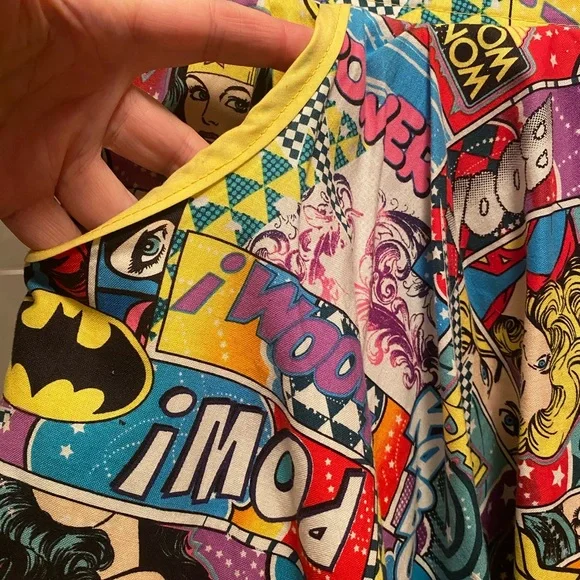 Colorful Comic Print Women Skirt - your superhero’s in one pretty bespoke piece - Picture 5 of 7